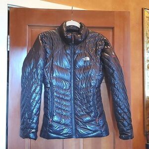 THE NORTH FACE SUMMIT SERIES COAT! Womens  Size XS, NWOT!